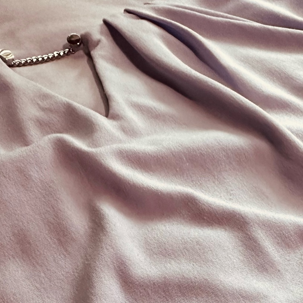 IVANKA TRUMP Medium Satin Lavender - Purple Seductive Classy Mature Blouse